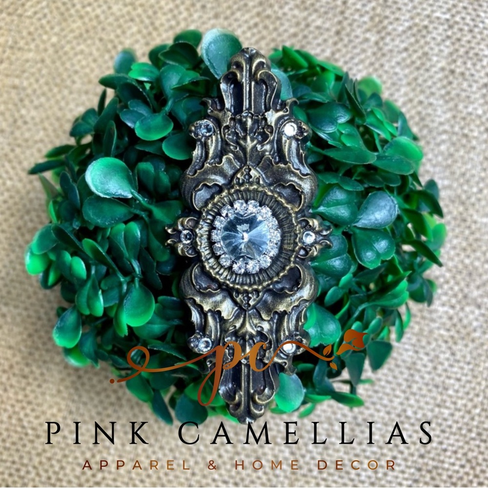 Ornate Bling Candle Pin